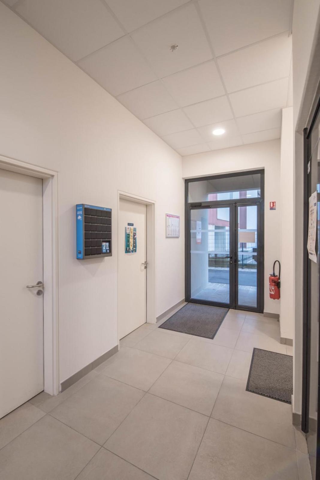 Elodie - T2 Proche Gare Apartment Le Mans Luaran gambar