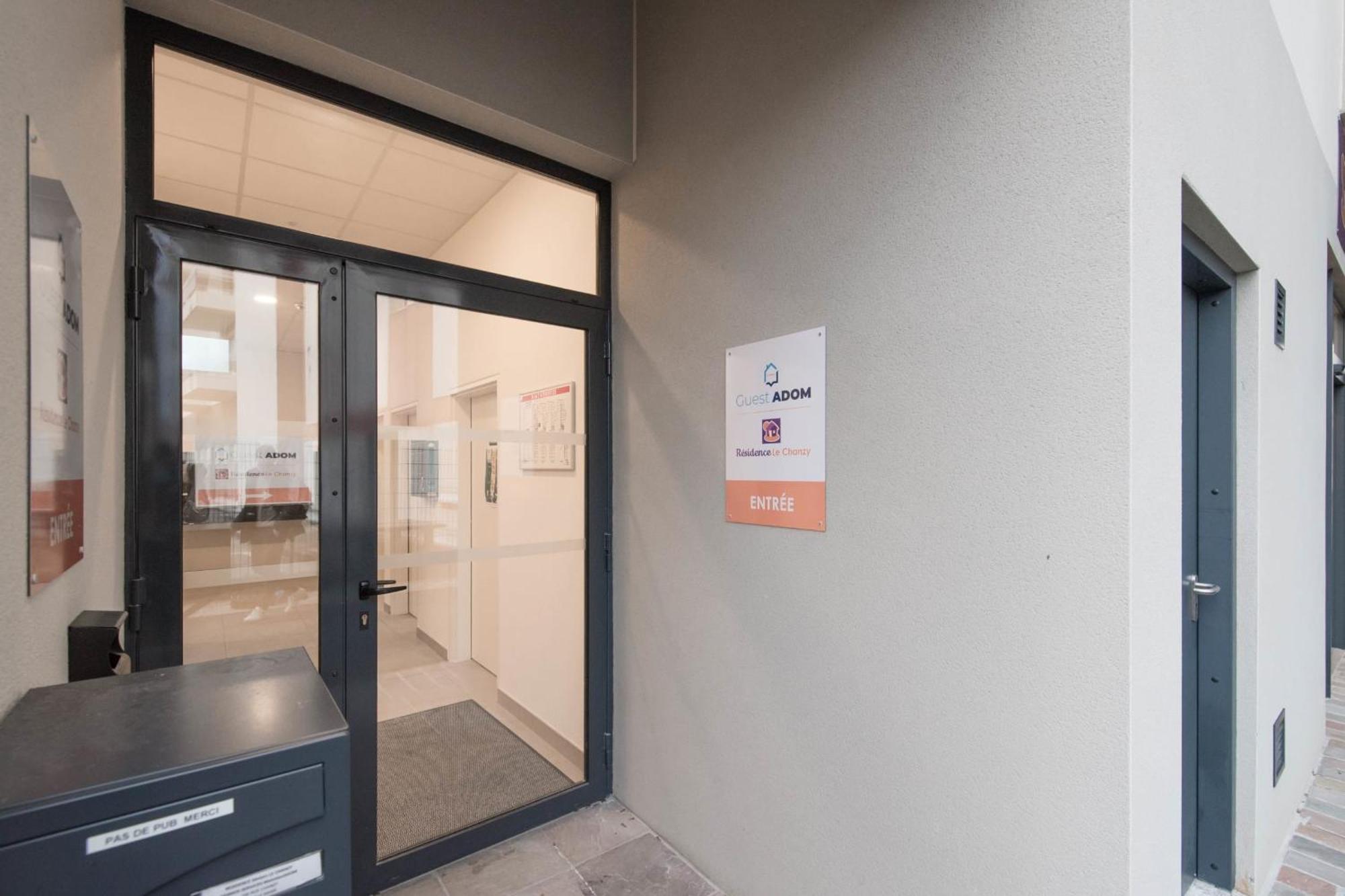 Elodie - T2 Proche Gare Apartment Le Mans Luaran gambar